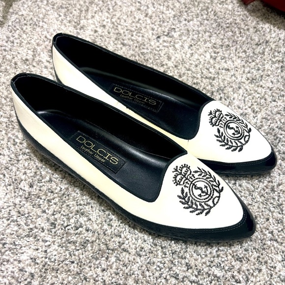 Vintage Dolcis Leather Upper flats in black and white - Picture 1 of 11